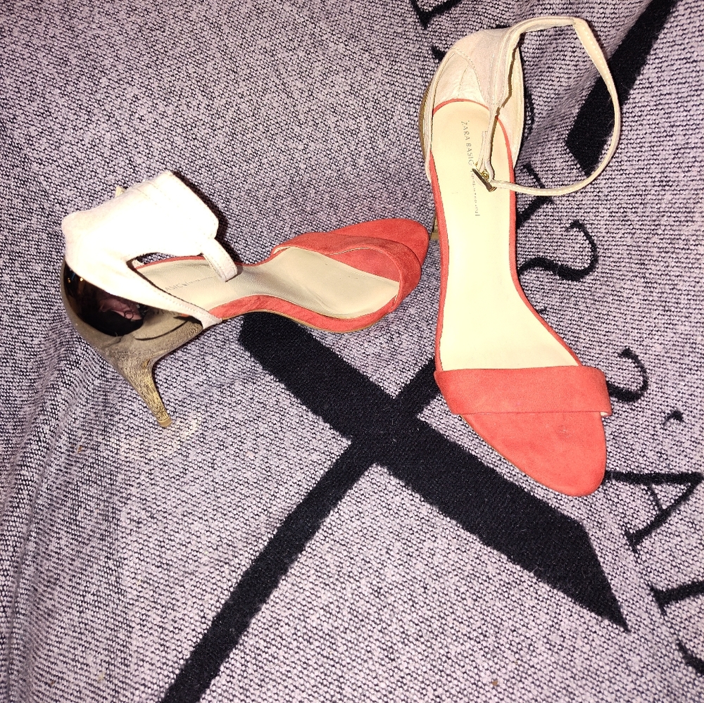 Zara - Picture 5 of 6